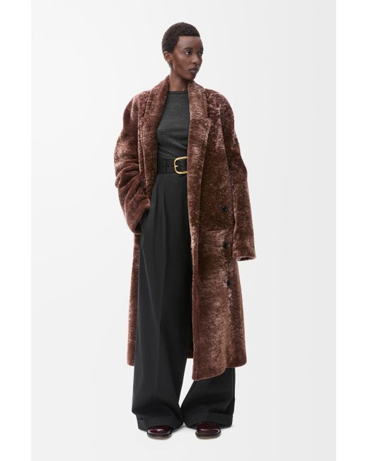 Loewe Brown Double-breasted Coat In Shearling