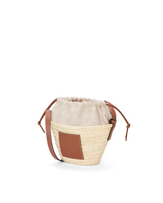 Loewe White Luxury Drawstring Bucket Bag In Palm Leaf And Calfskin