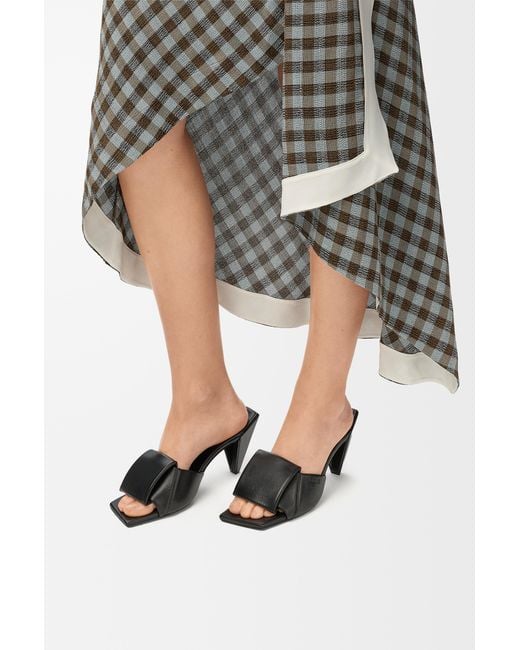 Loewe Black Origami Slide
