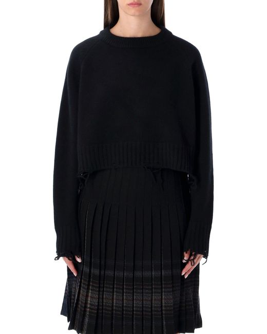 Low Classic Black Sweaters