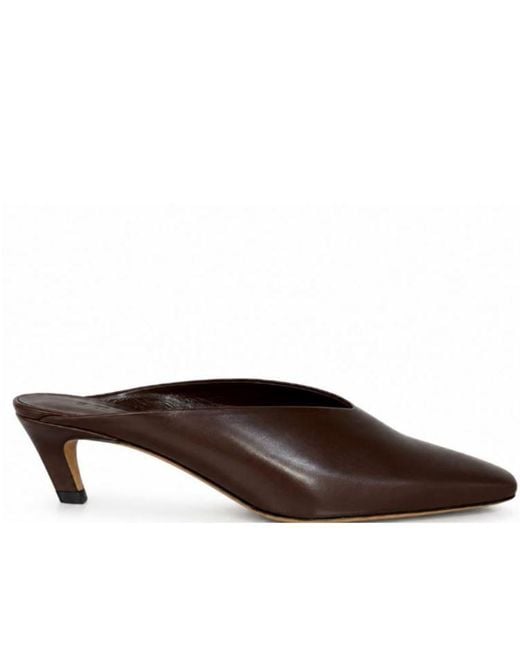 Soeur Brown Pointed Toe Kitten Shoes