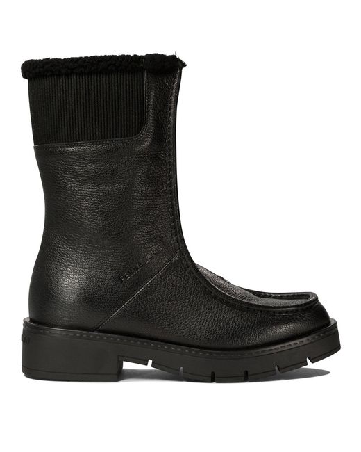 Women's Black Boots