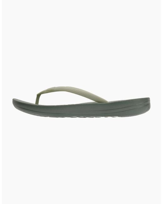 Fitflop Green Iqushion X Pantone Flip-Flops