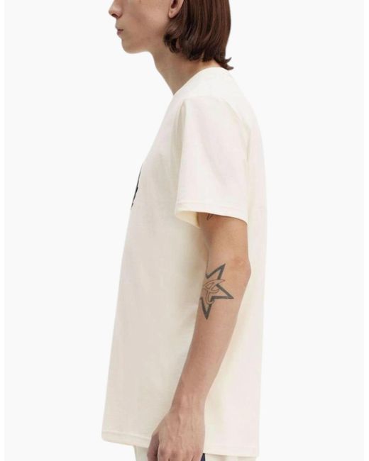 Fred Perry White T Shirt Textured Laurel Wreath Logo Crew Neck Short Sleeve Summer Tee for men