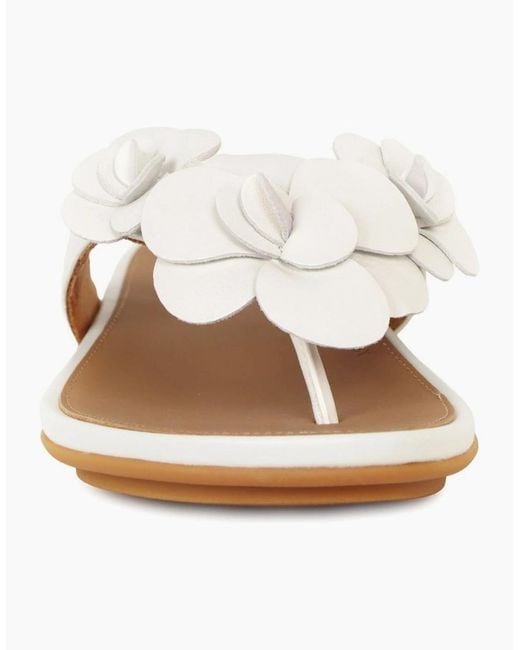 Fitflop White Gracie Flower Toe Post Sandals