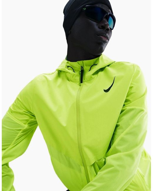 Nike Green Stormfit Jkt Sn54 for men