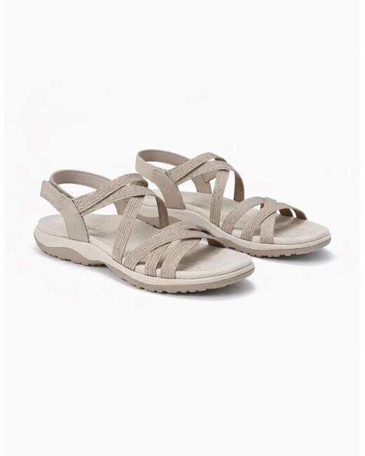 Skechers White Reggae Slim