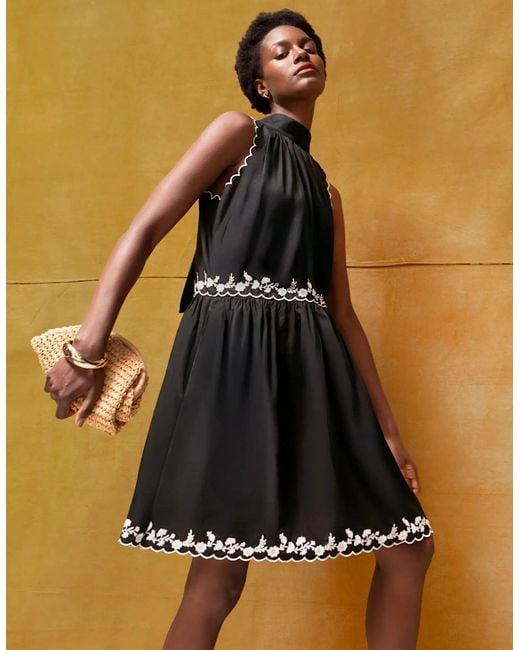 Ro&zo Black Embroidered Scallop Short Dress