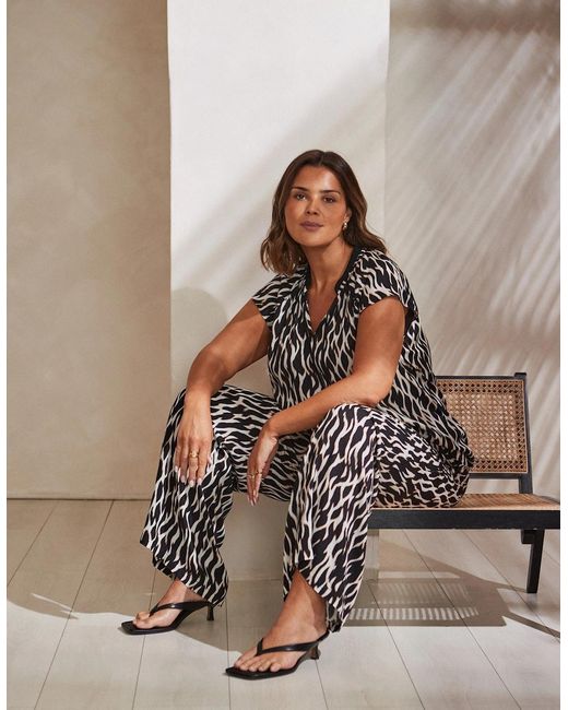 Live Unlimited London Multicolor Mono Print Wide Leg Trouser