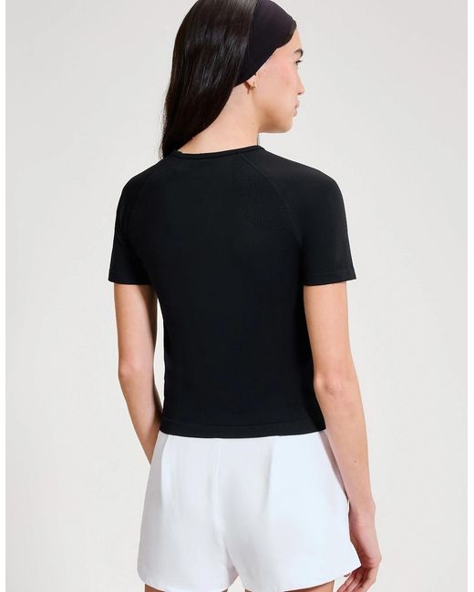 Ellesse Black La Bella Ss Fitted T-Shirt for men