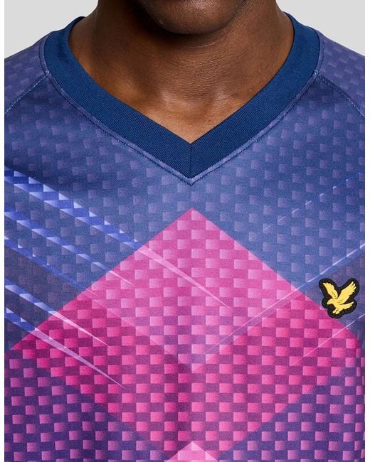 Lyle & Scott Purple Sports Chevron Football T-Shirt for men