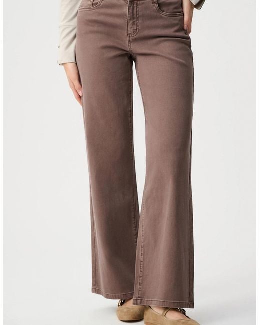 Joseph Ribkoff Red Goldie: Classic Wide Leg Feather Weave Jeans