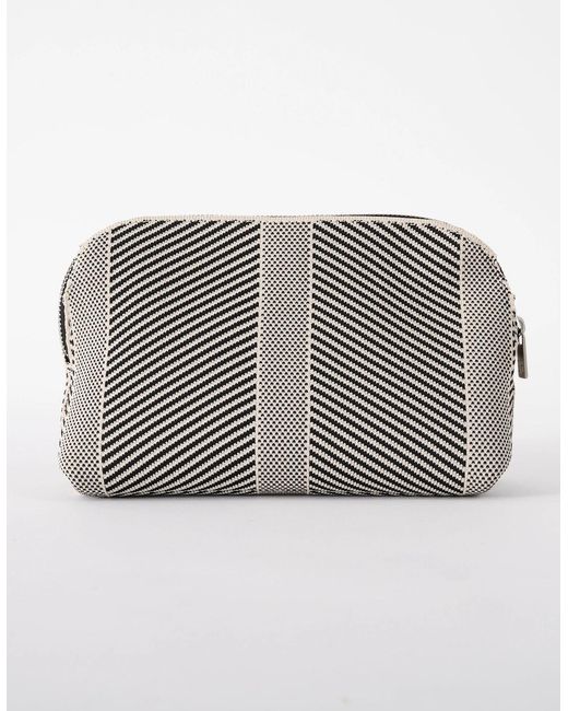 Ilse Jacobsen Metallic Knitty Knitted Makeup Bag