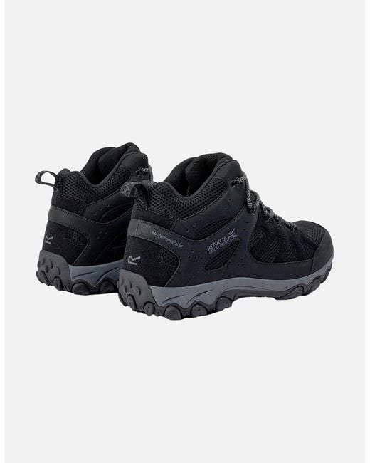Regatta Black Edgepoint Iv Walking Boots for men