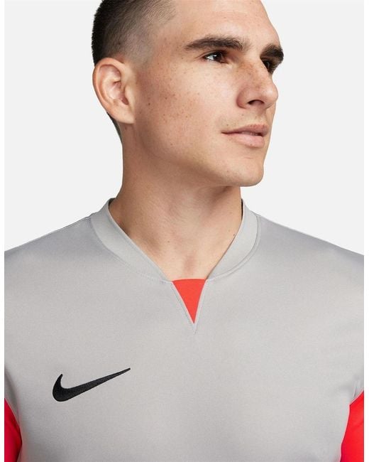Nike Red V-Neck Short Sleeve Slim Fit Jersey T-Shirt for men