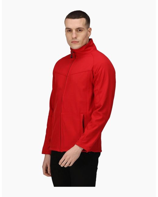 Regatta Red Uproar Lightweight Wind Resistant Softshell Jacket for men