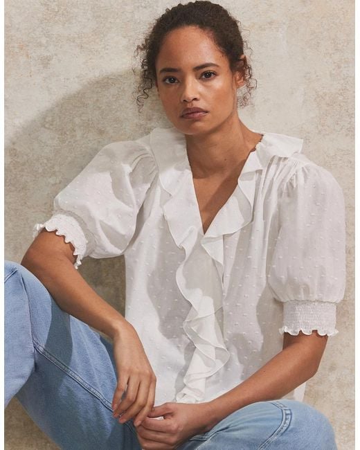 Ro&zo Gray Ivory Dobby Ruffle-Front Blouse