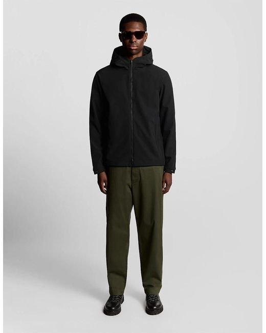 Lyle & Scott Black Solid Patterned Hooded Softshell Jacket With Zipped Pocket for men