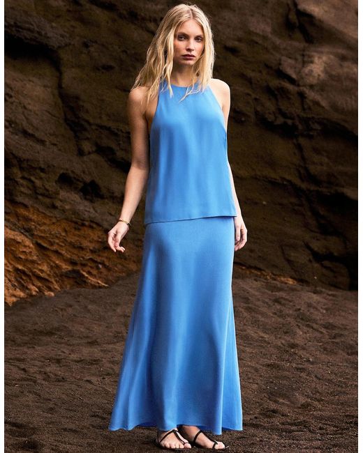 Ro&zo Blue Linen Blend Halter Top