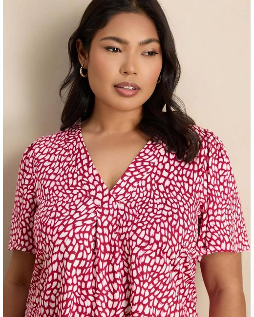 Live Unlimited London Red Petite Abstract Print Short Sleeve Jersey Top