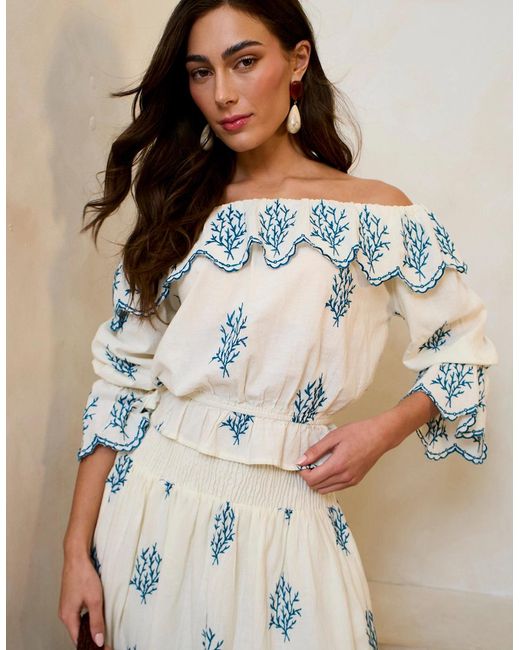 Gini London White Marshmallow Cotton Embroidered Bardot Top
