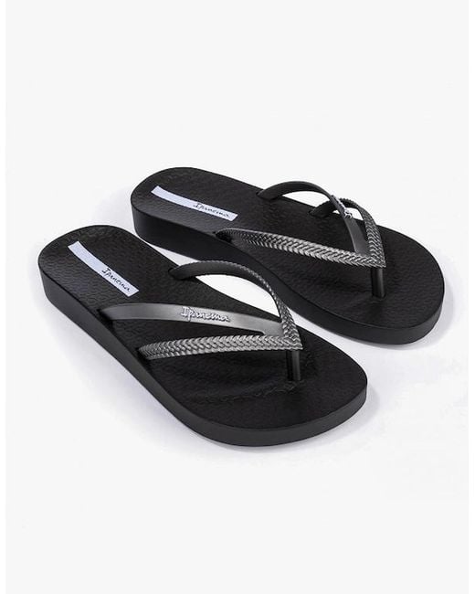 Ipanema Black Bossa Soft Platform Vegan Flip-Flops Gun