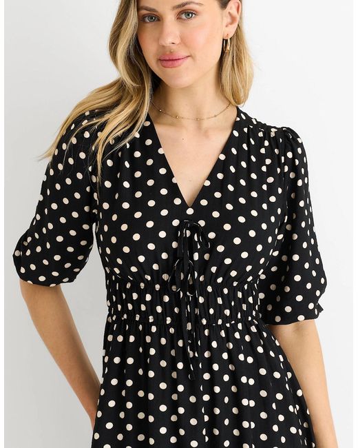 Gini London Black Spot Print Shirred Waist Shift Midi Dress