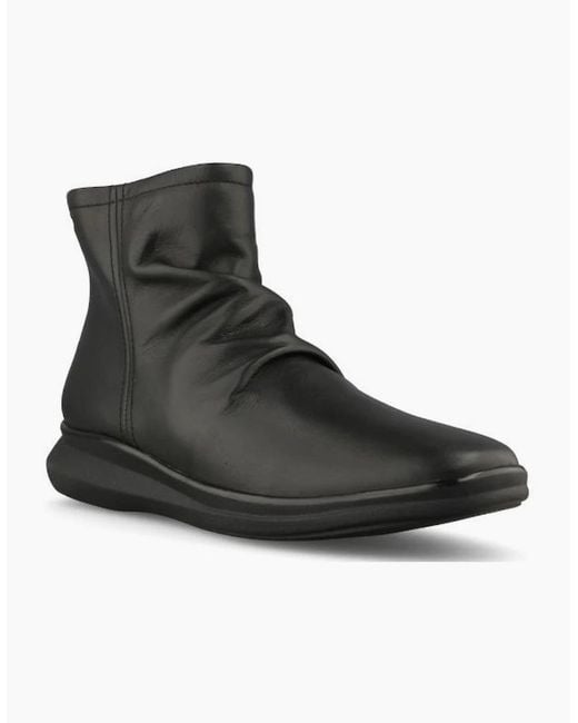 Clarks Black Ladies Boot Lynell Park