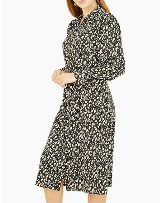 Yumi' Black Leopard Collared Neck Midi Dress