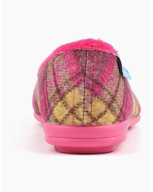 Lunar Pink Brie Slippers
