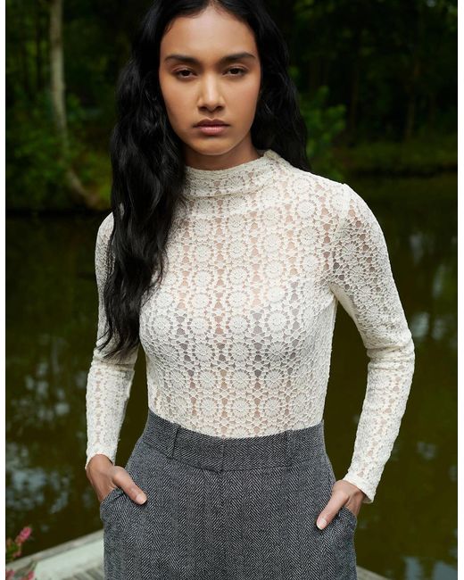 Ro&zo White Ivory Lace High Neck Top