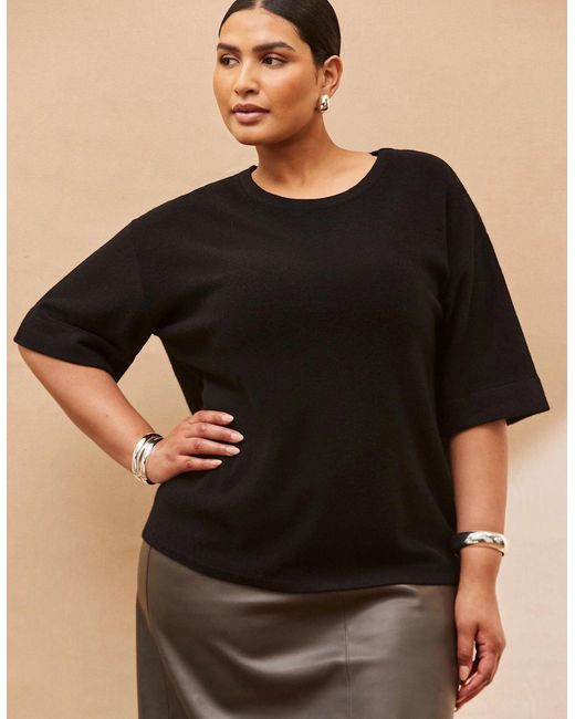 Live Unlimited London Black Short Sleeve Knit Jumper