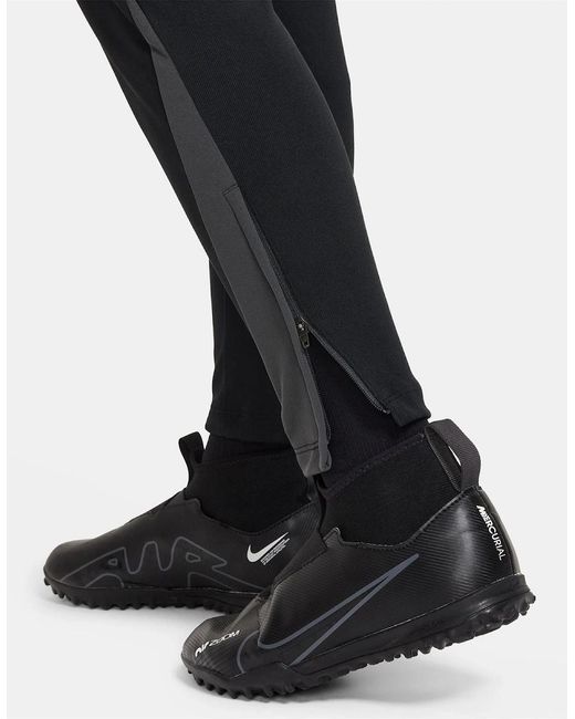 Nike Black Acad Solid Patterned Slim Track Pants