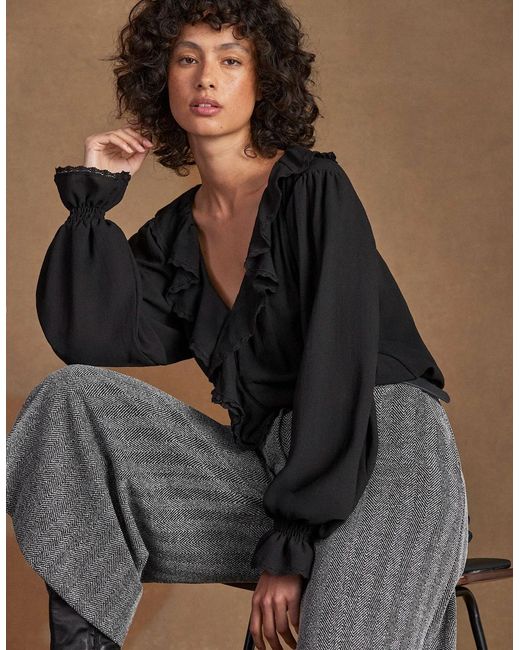 Ro&zo Black Ruffle-Front Blouse