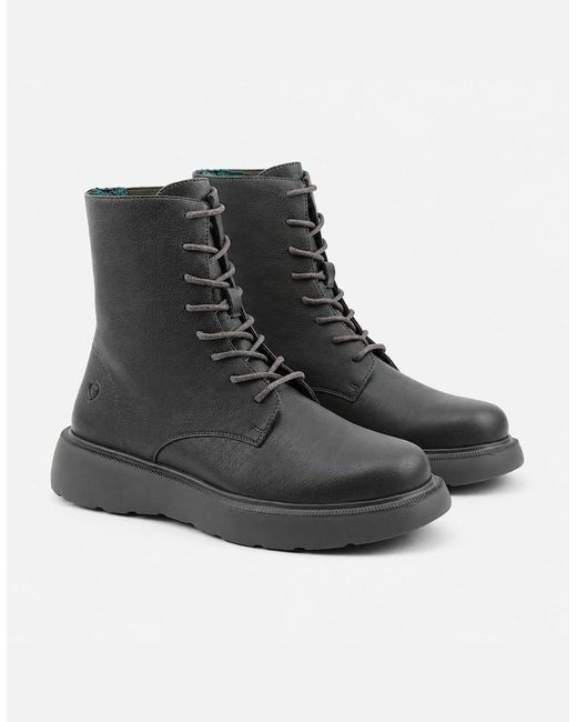 Heavenly Feet Black Fern Ankle Boots