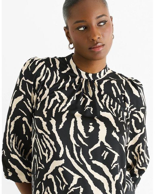 Gini London Black Animal High Neck Satin Blouse