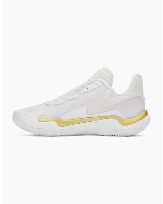 Under Armour White Spawn 7 Basketball Trainers