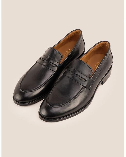 Oswin Hyde Black Wyatt for men