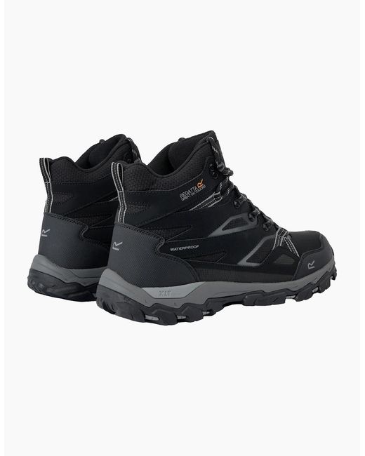 Regatta Black Holcombe Iii Walking Boots for men