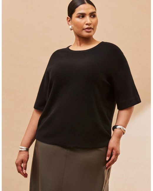 Live Unlimited London Black Short Sleeve Knit Jumper
