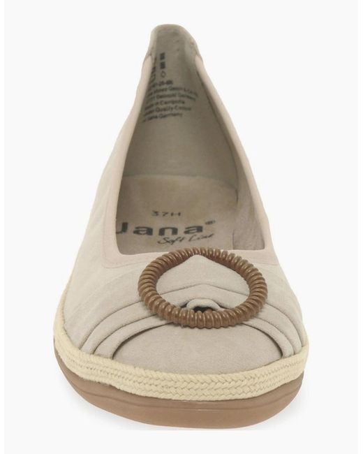 Softline White Viki Pumps
