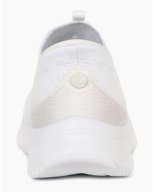 Skechers White Slip