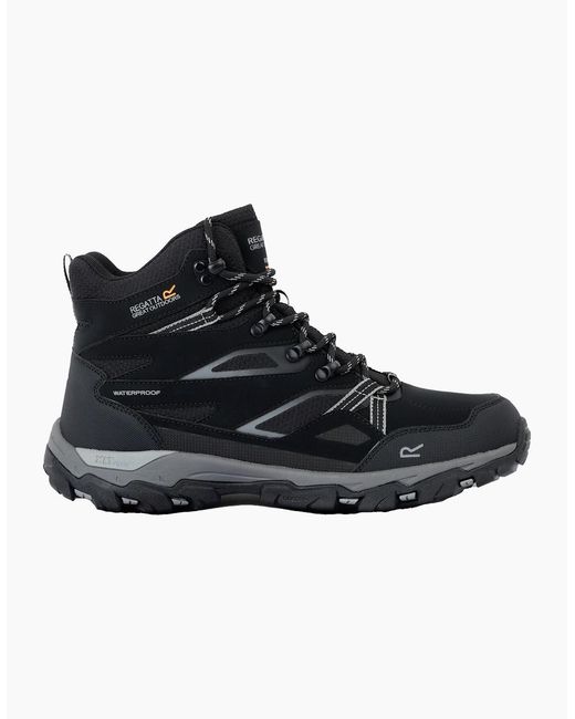 Regatta Black Holcombe Iii Walking Boots for men