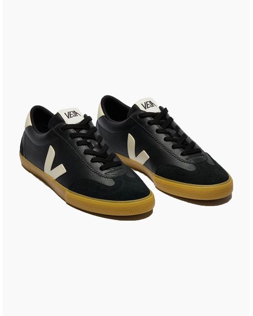 Veja Black Volley O.T Leather Trainer/Pierre for men