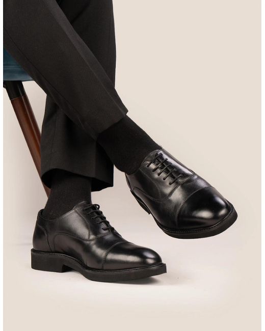 Oswin Hyde Black Flint for men