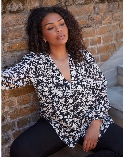Live Unlimited London Blue Mono Floral V-Neck Button Blouse