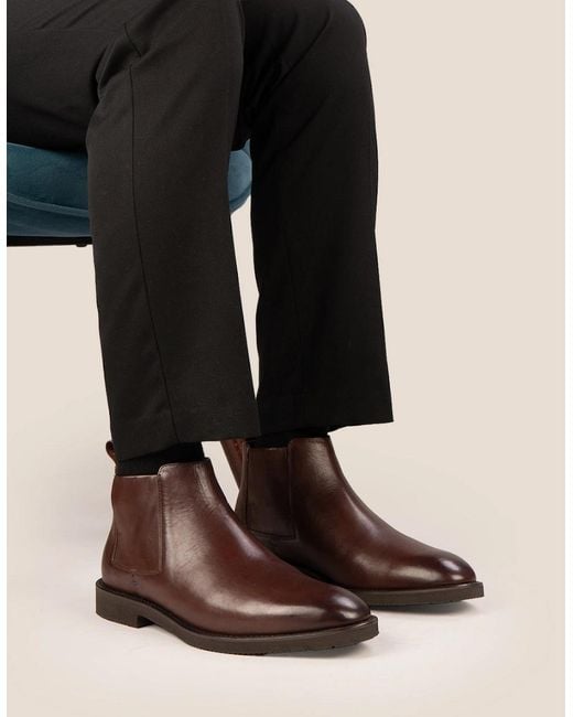 Oswin Hyde Brown Christopher for men