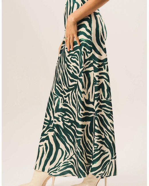 Gini London White Zebra Bias Maxi Skirt