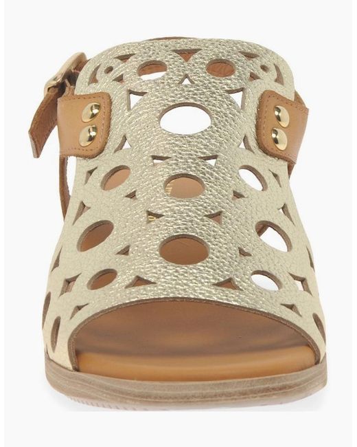 Paula Urban White Resort Sandals