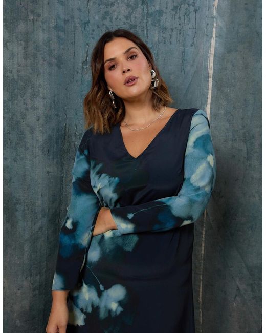 Live Unlimited London Gray Floral Print Long Sleeve Midaxi Dress